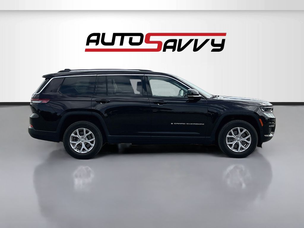 Used 2022 Orange Jeep Limited image 8