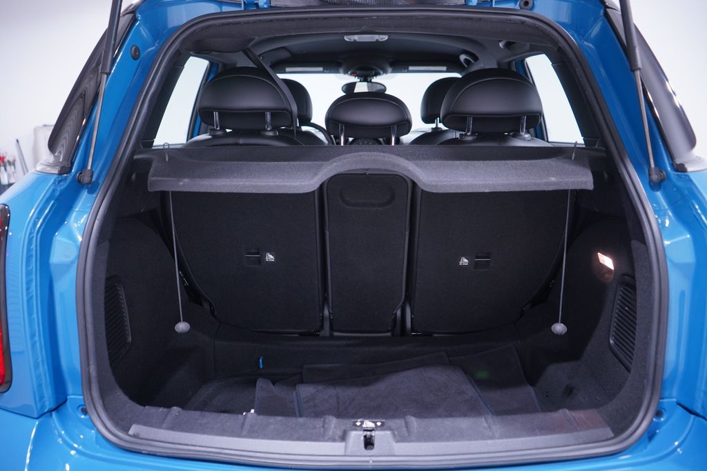 Thumbnail: 2016 MINI Cooper Countryman - 21