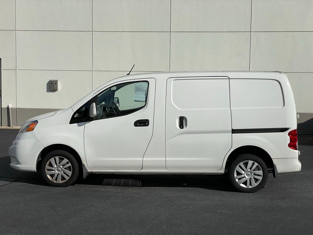 Thumbnail: 2018 Nissan NV200 - 2