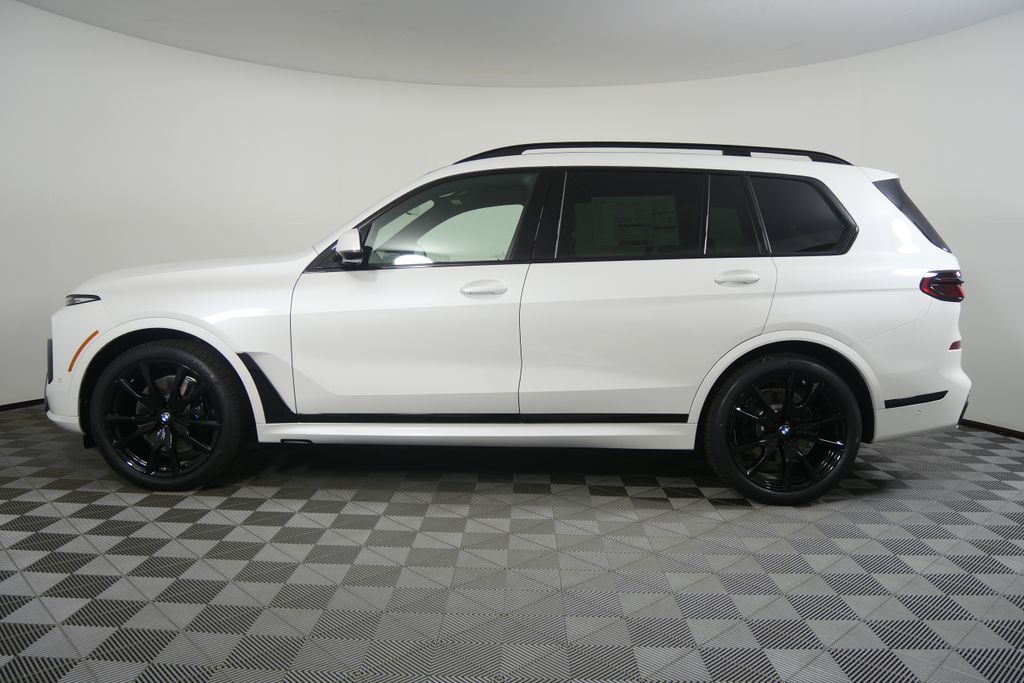 Thumbnail: 2027 BMW X7 - 6