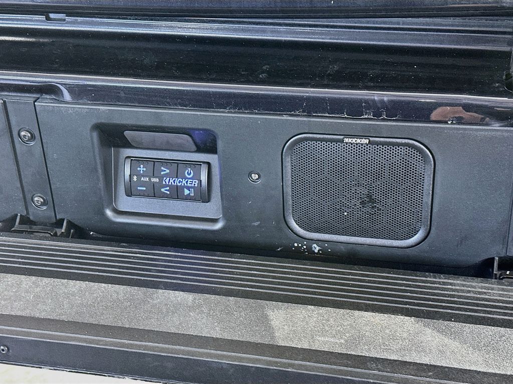 GMCSierra 2500HD37