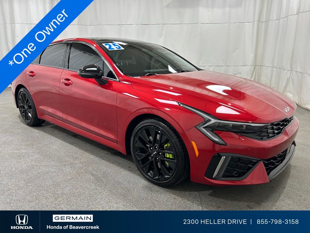 Runway Red 2025 Kia K5 GT FWD Sedan Front-Wheel Drive 8-Speed Dual Clutch