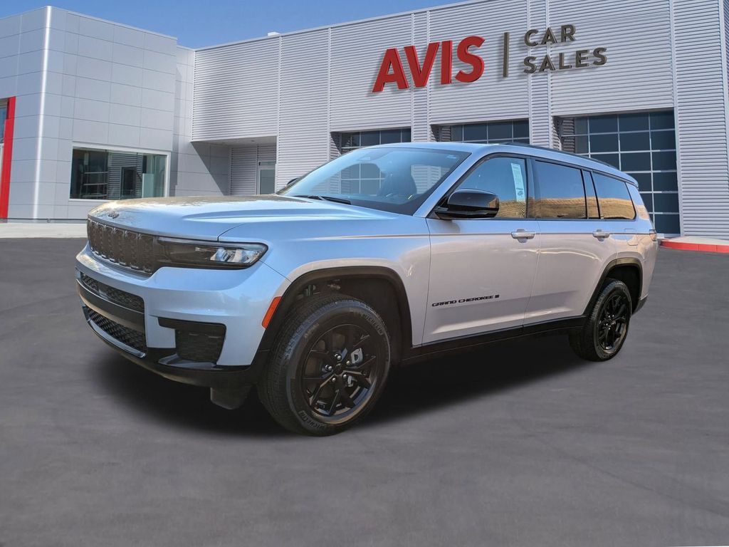 2024 Jeep Grand Cherokee L Altitude 4WD