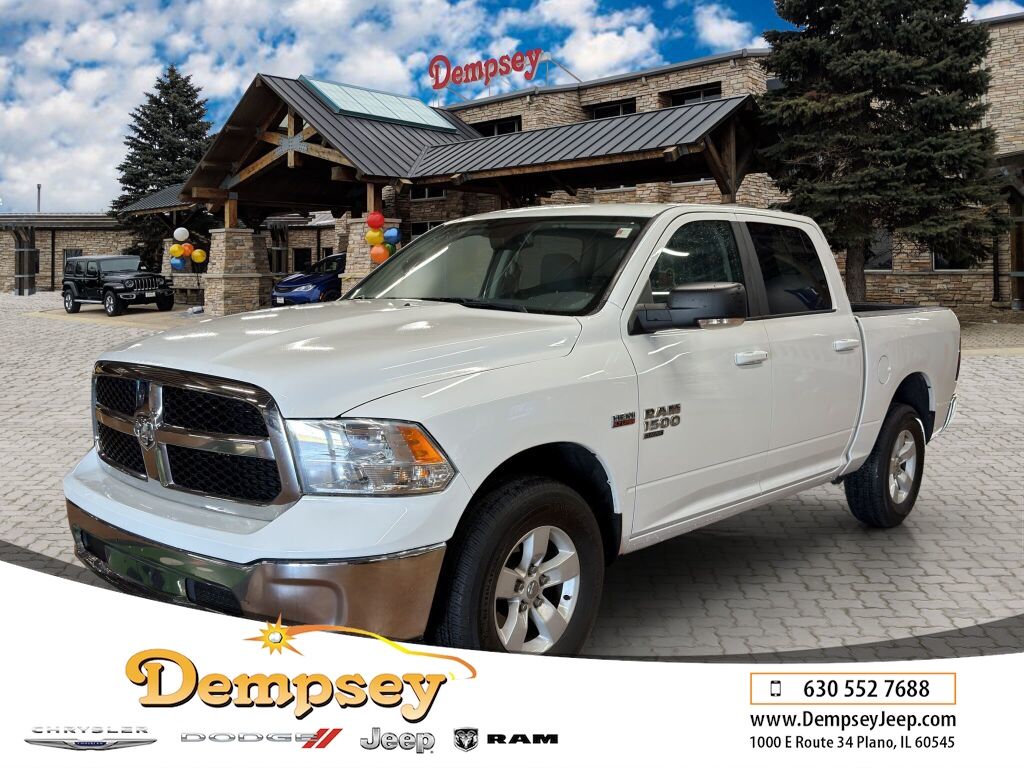 Bright White Clearcoat 2019 RAM 1500 Pickup Truck Four-Wheel Drive 8-Speed Automatic