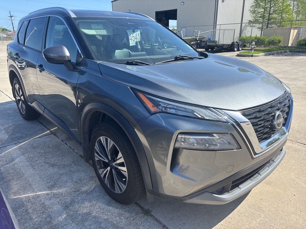 Gray (Gun Metallic) 2022 Nissan Rogue SV FWD SUV / Crossover Front-Wheel Drive Continuously Variable Transmission