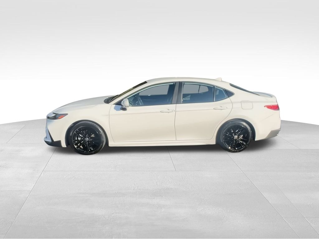 Thumbnail: 2025 Toyota Camry - 5