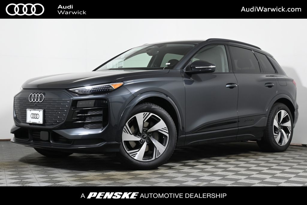 2025 Audi e-tron Premium -
                Warwick, RI