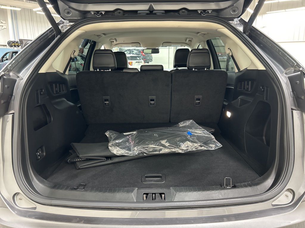 used 2024 Ford Edge car, priced at $28,952