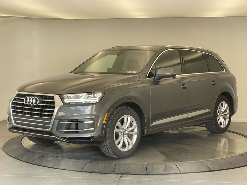 Gray 2018 Audi Q7 SUV / Crossover 8-Speed Automatic