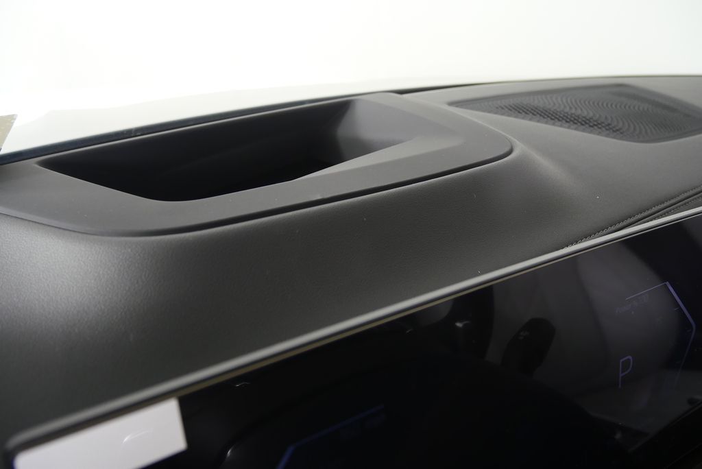 Thumbnail: 2026 BMW X5 - 18