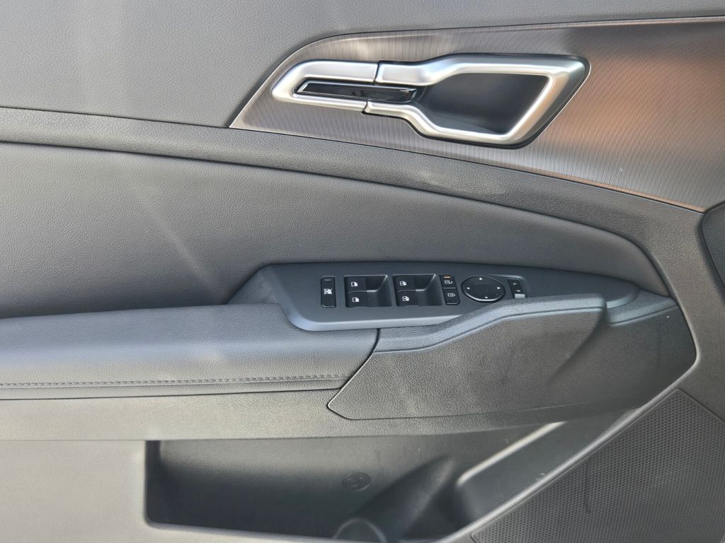 2026 Kia Sportage - $31,870