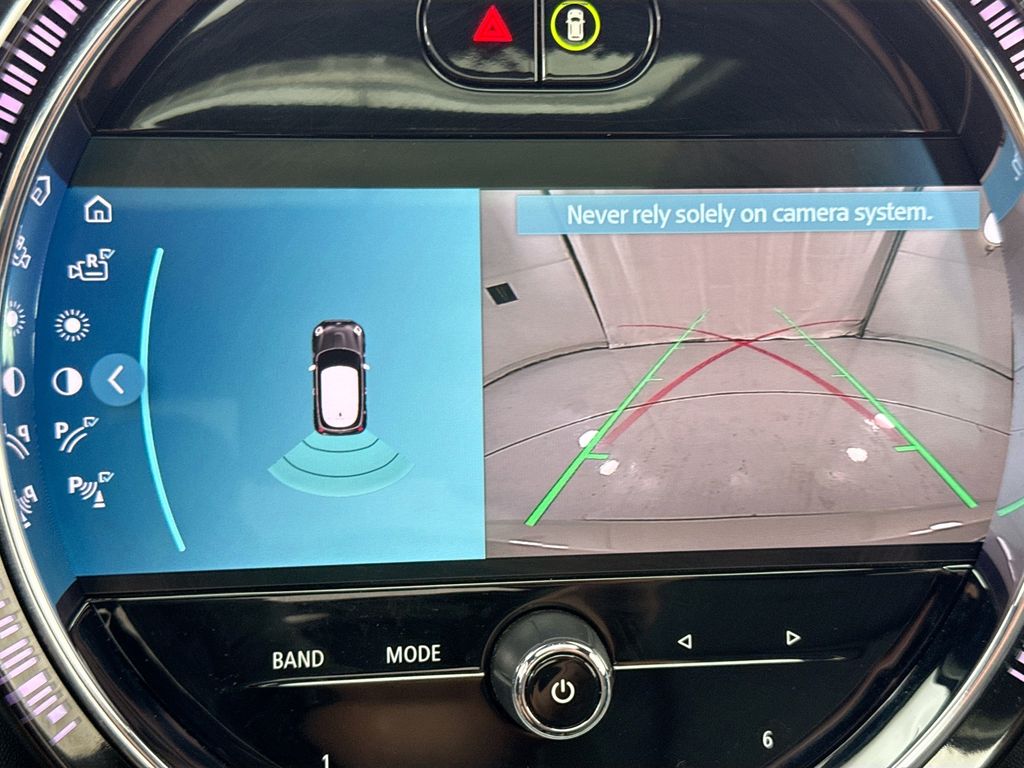 Thumbnail: 2022 MINI Cooper - 19