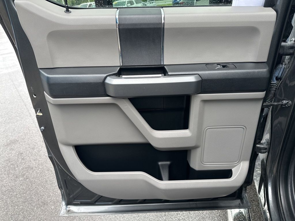 2018 Ford F-150 XLT photo