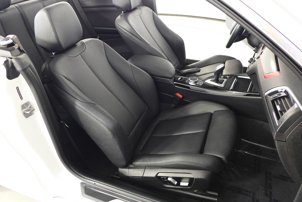 Thumbnail: 2020 BMW 2 Series - 22