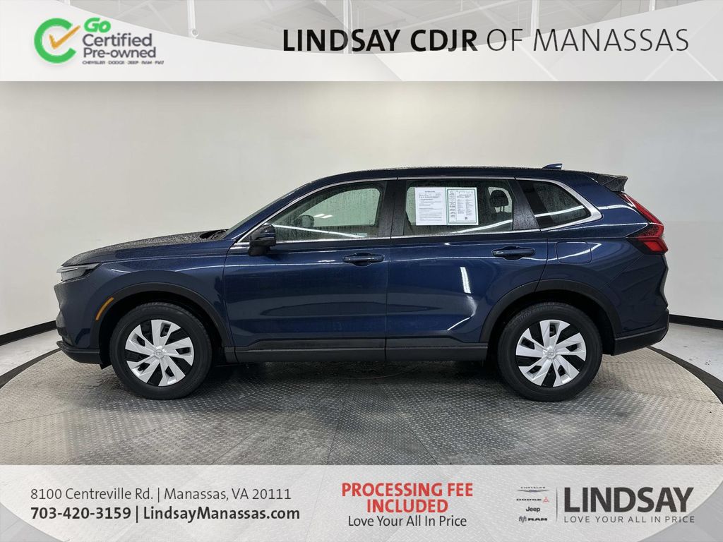 View vehicle photo 4