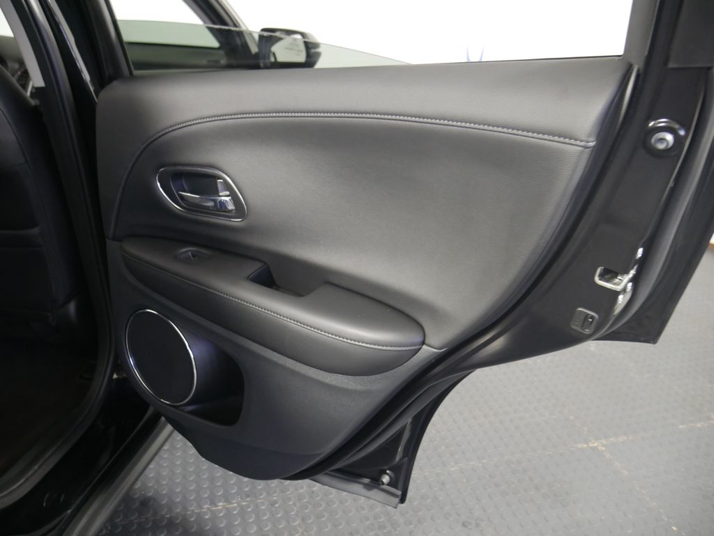 Thumbnail: 2020 Honda HR-V - 8