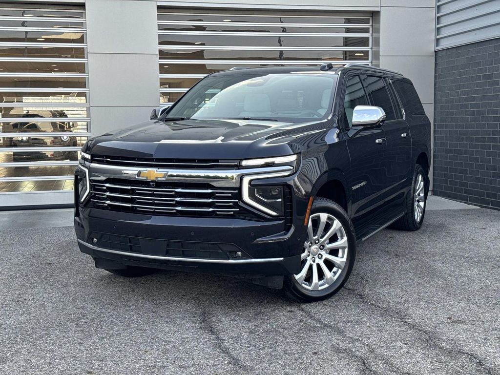 Dark Ash Metallic 2025 Chevrolet Suburban Premier 4WD SUV / Crossover Four-Wheel Drive