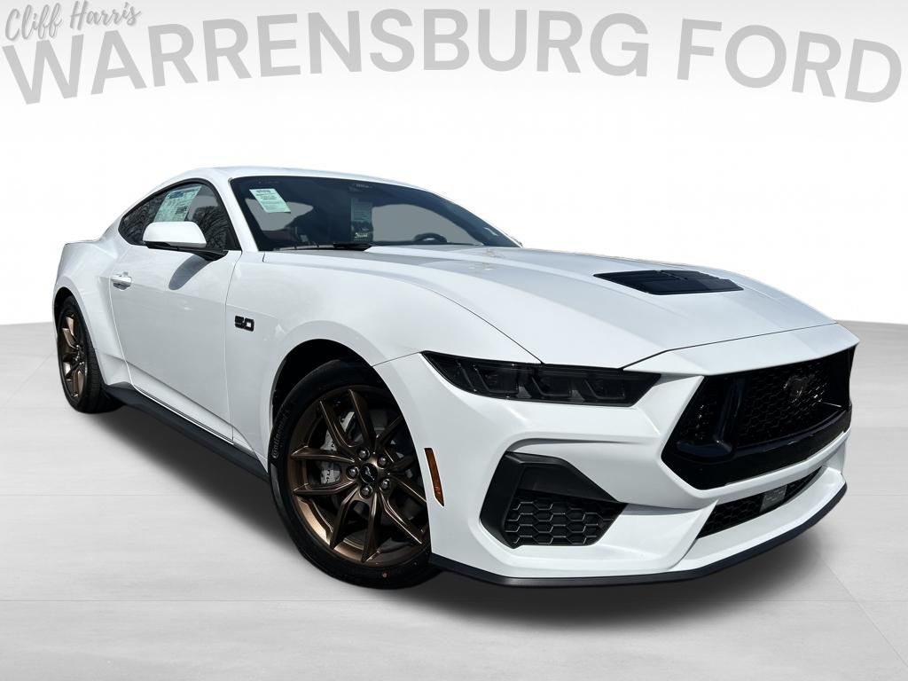 Oxford White 2026 Ford Mustang Coupe Rear-Wheel Drive Automatic