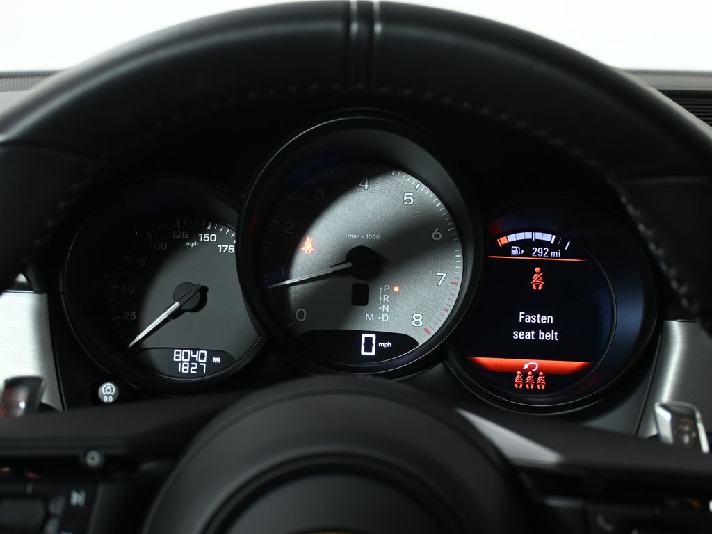 Thumbnail: 2025 Porsche Macan - 20