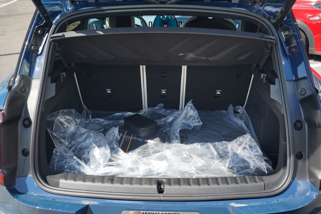 Thumbnail: 2026 MINI Cooper Countryman - 11