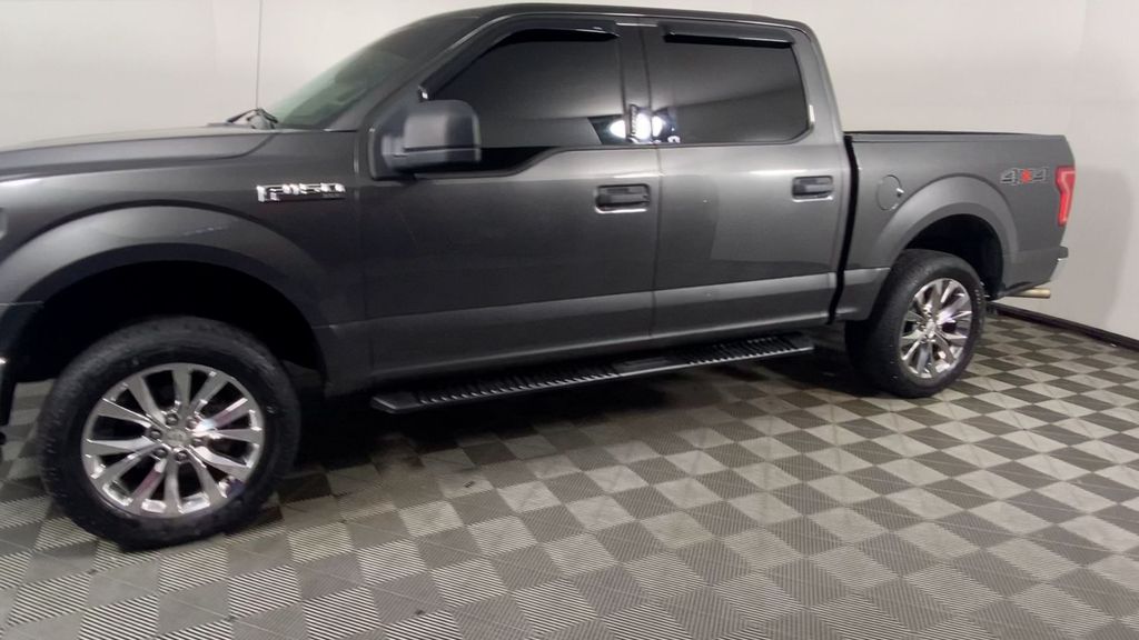 2015 Ford F-150 XLT 4