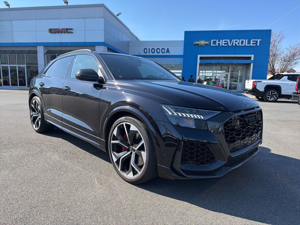Orca Black Metallic 2021 Audi RS Q8 4.0T quattro AWD SUV / Crossover All-Wheel Drive 8-Speed Automatic