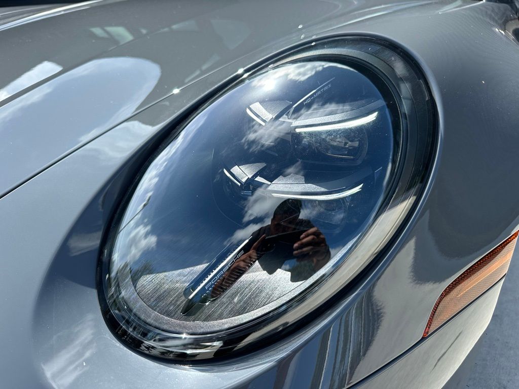 Thumbnail: 2025 Porsche 911 - 14