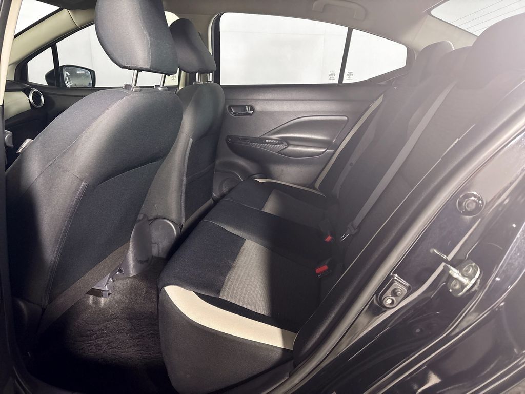 2020 Nissan Versa 1.6 SV