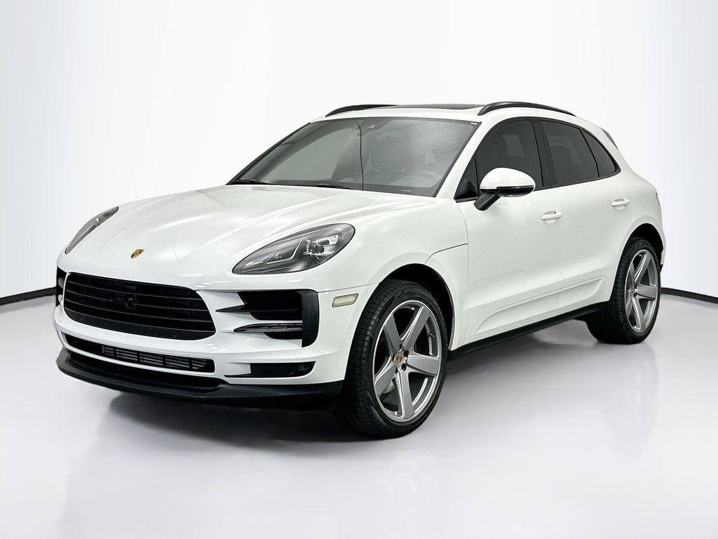 Thumbnail: 2020 Porsche Macan - 1