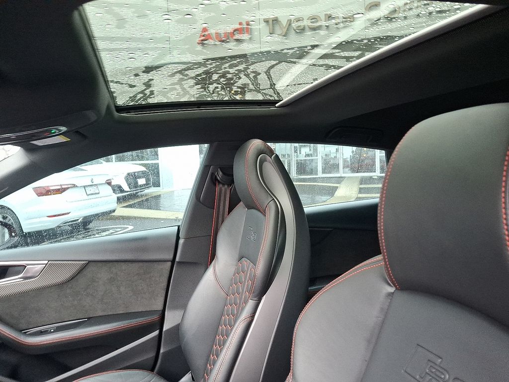 Thumbnail: 2021 Audi RS 5 - 14