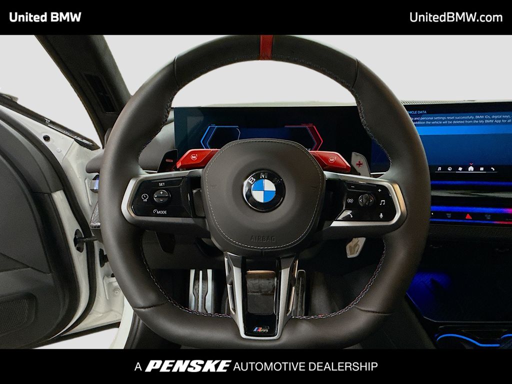 Thumbnail: 2026 BMW M5 - 6