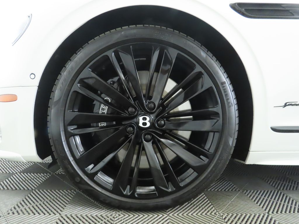 Thumbnail: 2025 Bentley Flying Spur - 31