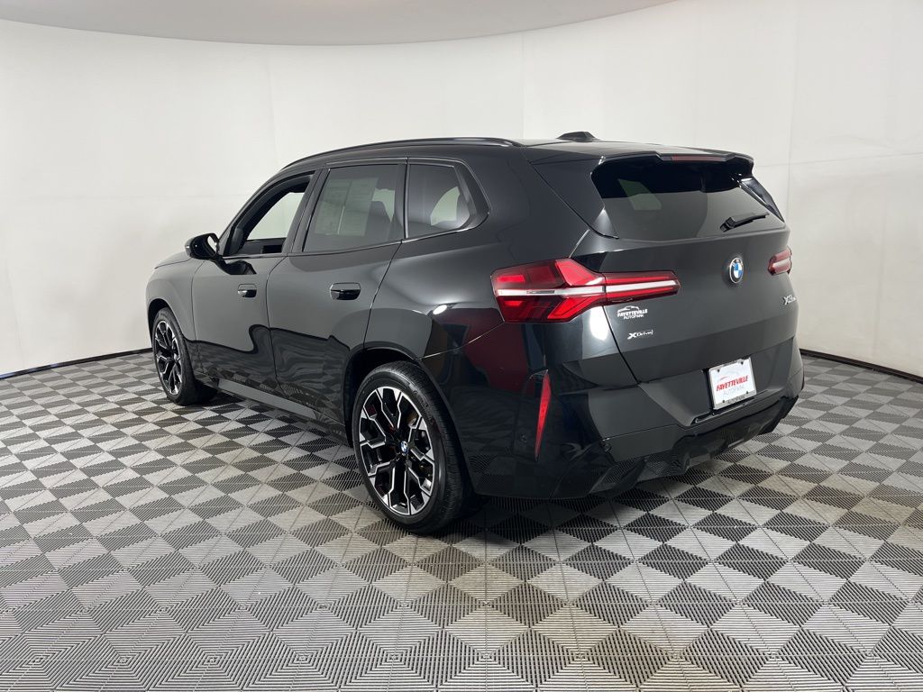 Thumbnail: 2026 BMW X3 - 15