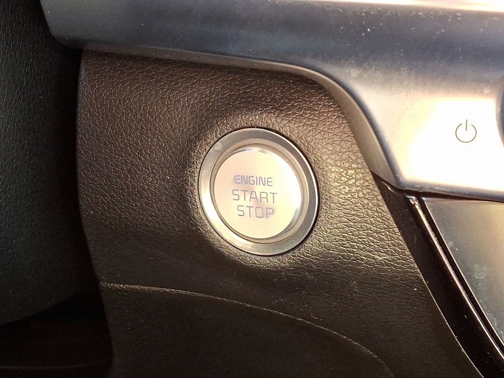 Thumbnail: 2022 Kia Telluride - 28