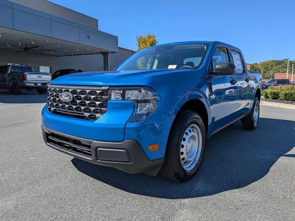 2025 Ford Maverick XL