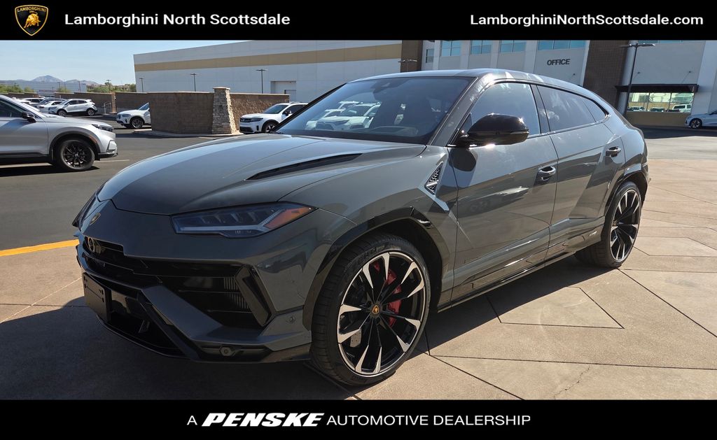 Thumbnail: 2024 Lamborghini Urus - 1