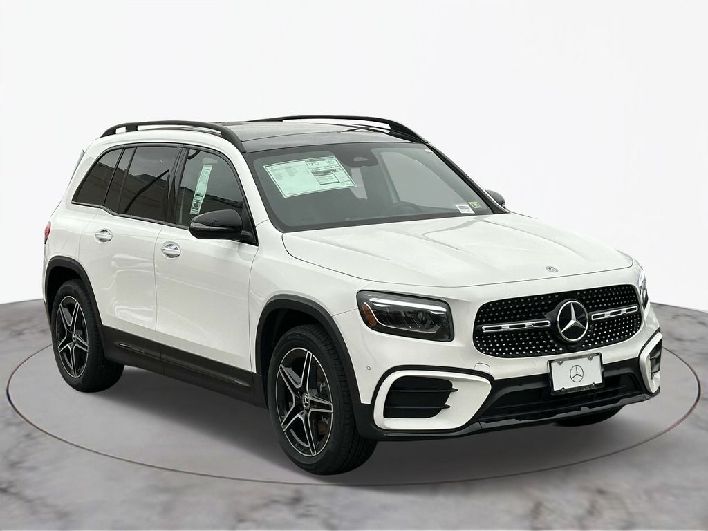 2025 Mercedes-Benz GLB 250 3