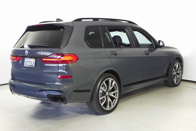 2022 BMW X7 M50i 7