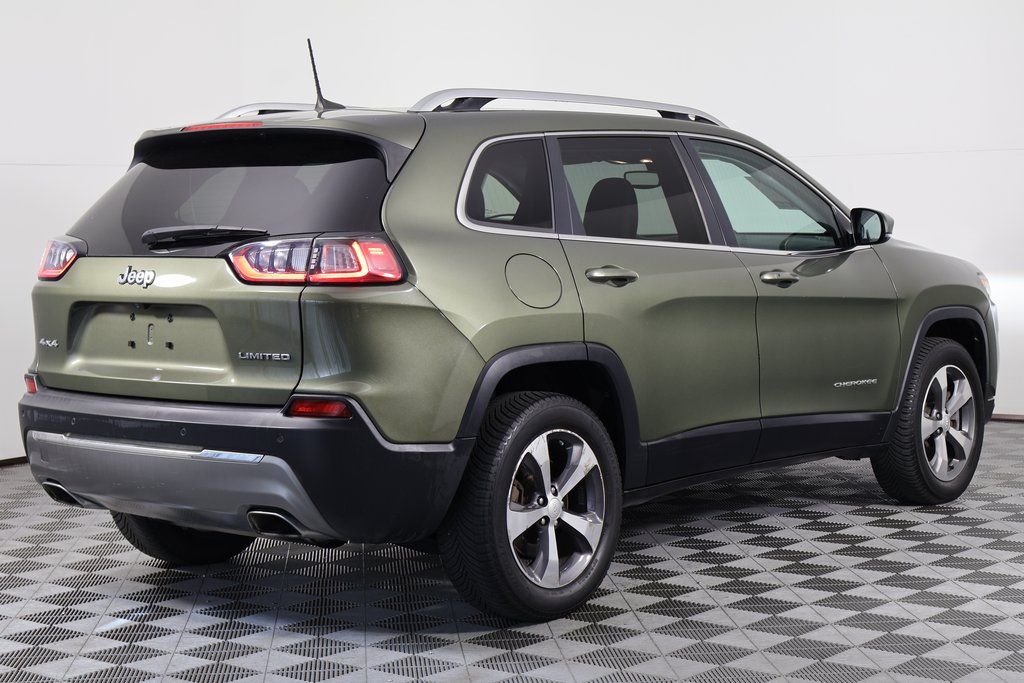 Thumbnail: 2019 Jeep Cherokee - 4