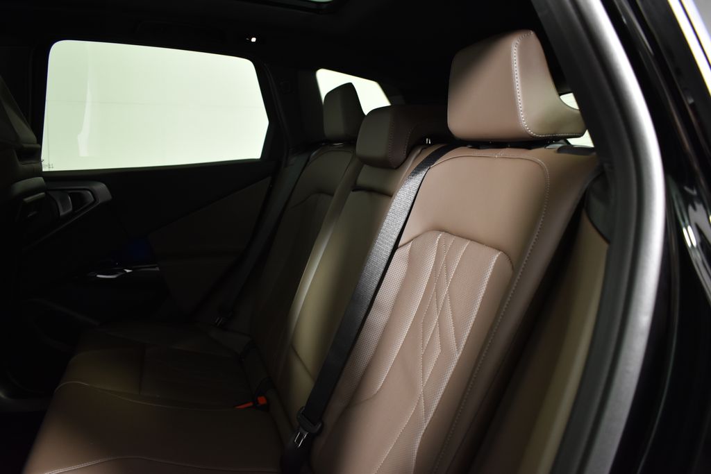 Thumbnail: 2026 BMW X3 - 4