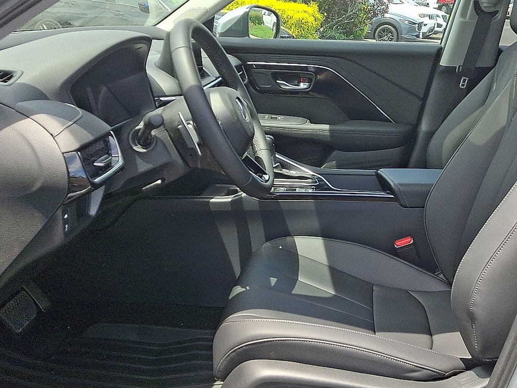 Thumbnail: 2025 Acura ADX - 6