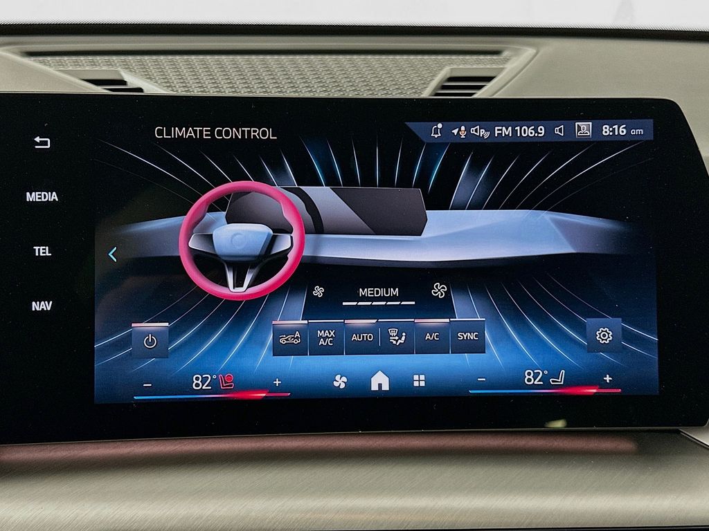 Thumbnail: 2026 BMW X1 - 14