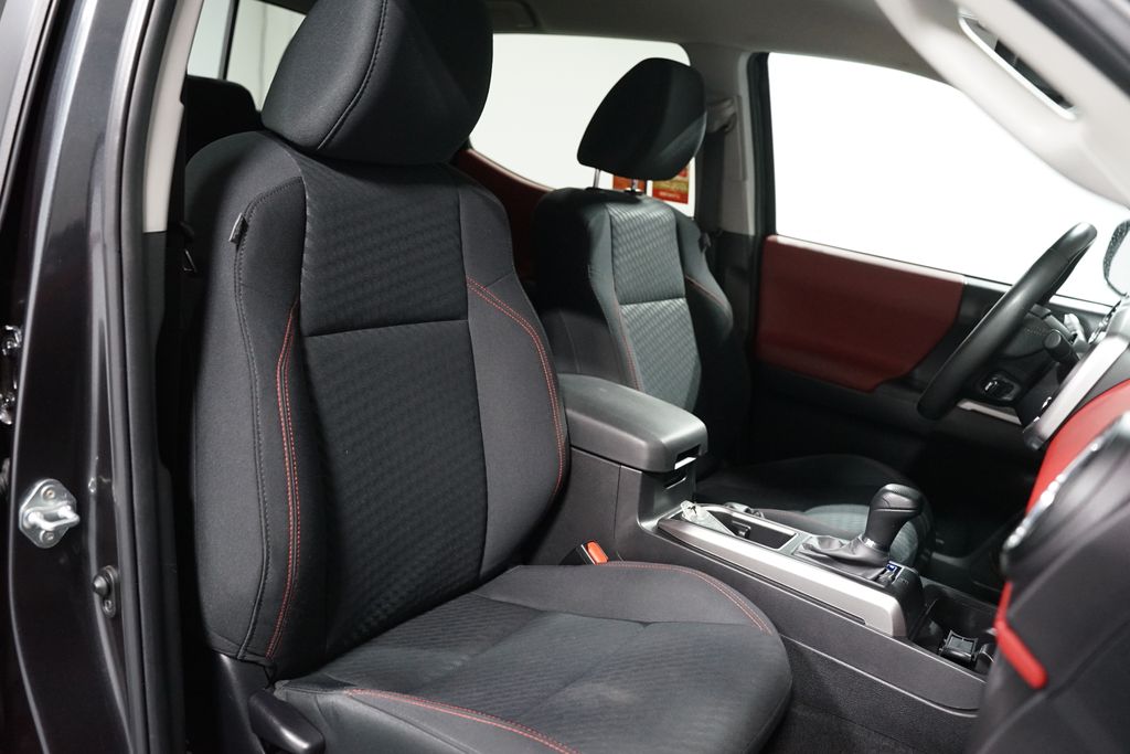 Thumbnail: 2023 Toyota Tacoma - 28