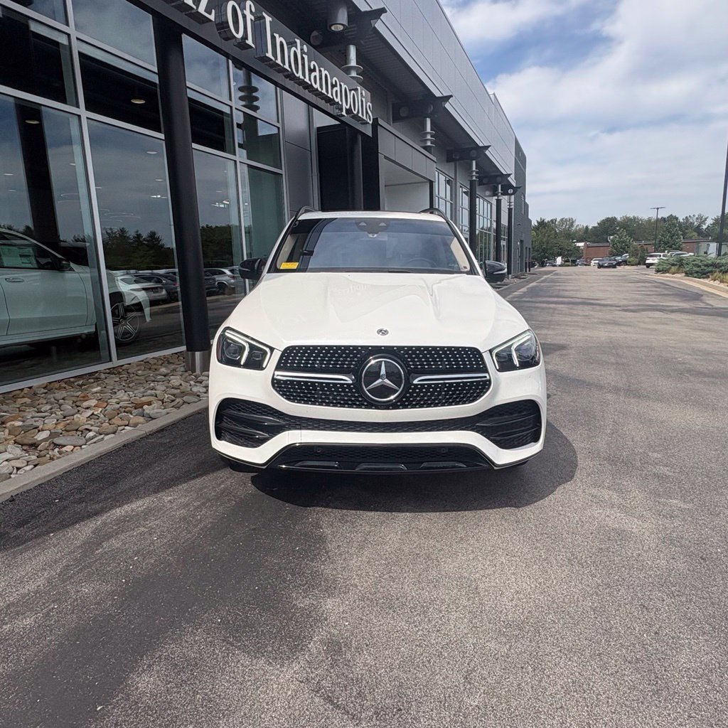 Used 2020 Diamond White Mercedes-Benz GLE 450 image 3