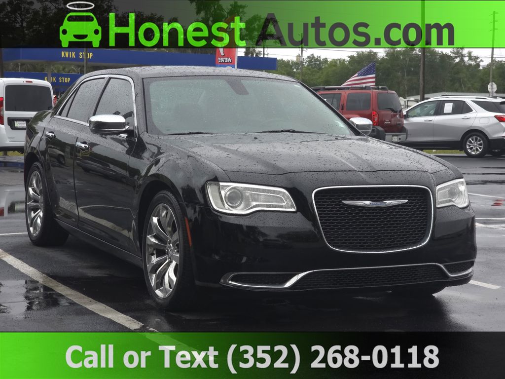 Gloss Black 2017 Chrysler 300 Limited RWD Sedan Rear-Wheel Drive 8-Speed Automatic
