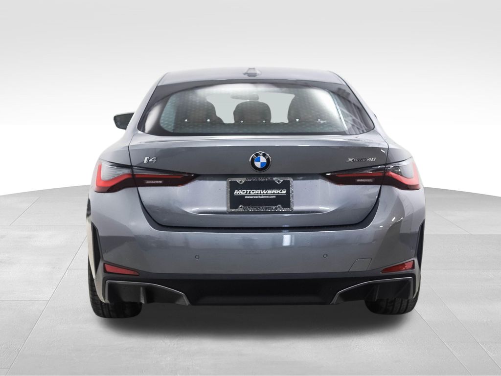 Thumbnail: 2026 BMW i4 - 4