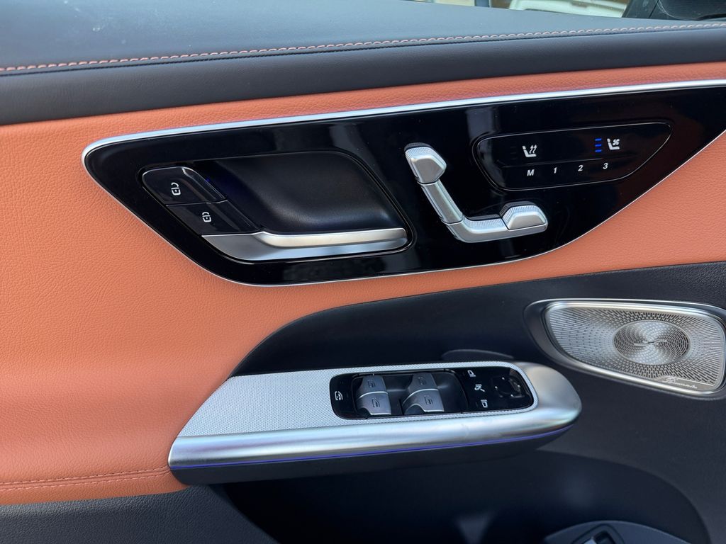 new 2026 Mercedes-Benz GLC car