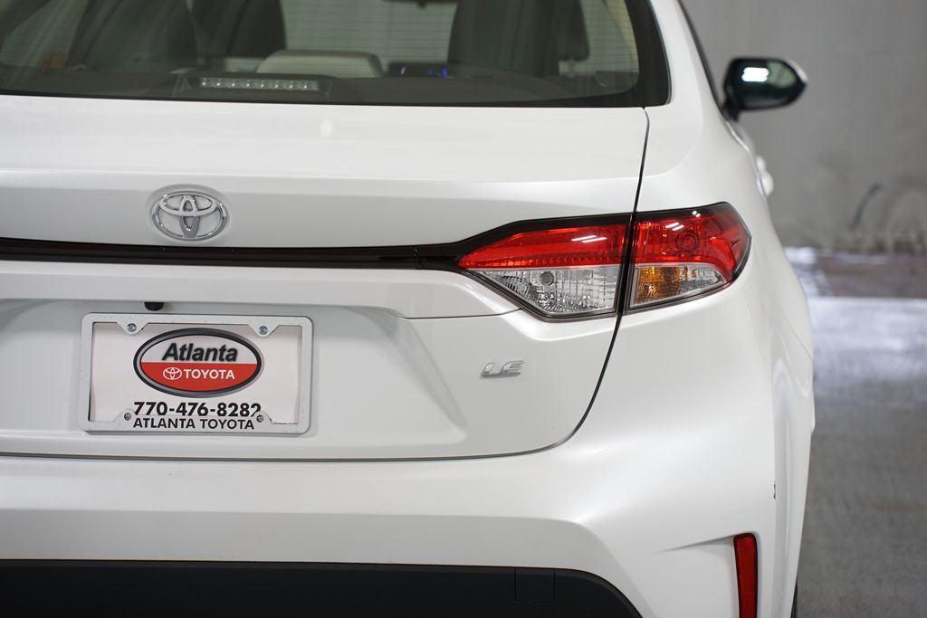 Thumbnail: 2023 Toyota Corolla - 10