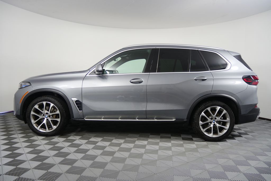 Thumbnail: 2024 BMW X5 - 6
