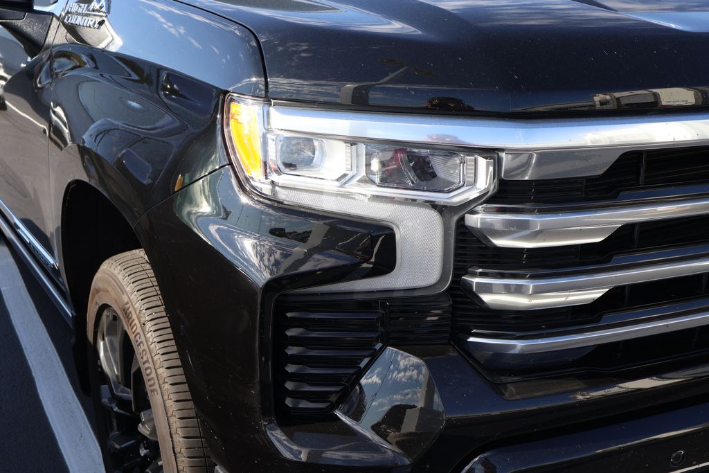 Thumbnail: 2024 Chevrolet Silverado 1500 - 4